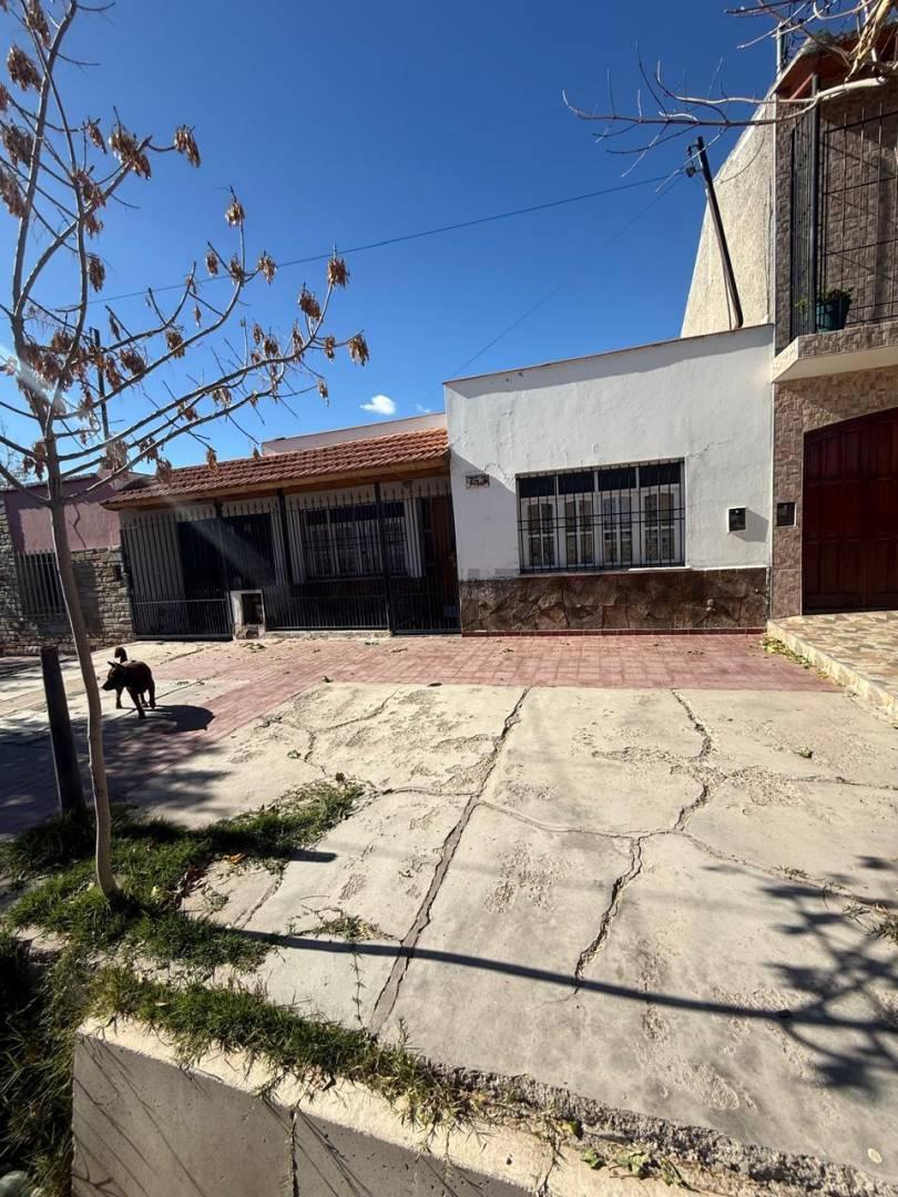 Venta de casa Rodeo de la Cruz Mendoza — foto 1
