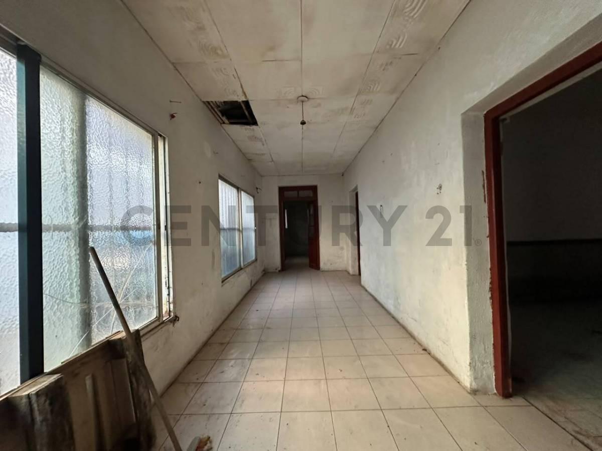 Terreno con casa en venta a demoler en Godoy Cruz — foto 1
