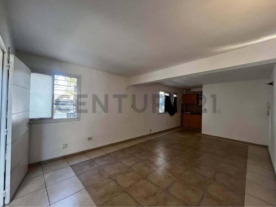 MONOAMBIENTE EN ALQUILER - CIUDAD DE MENDOZA — foto 1