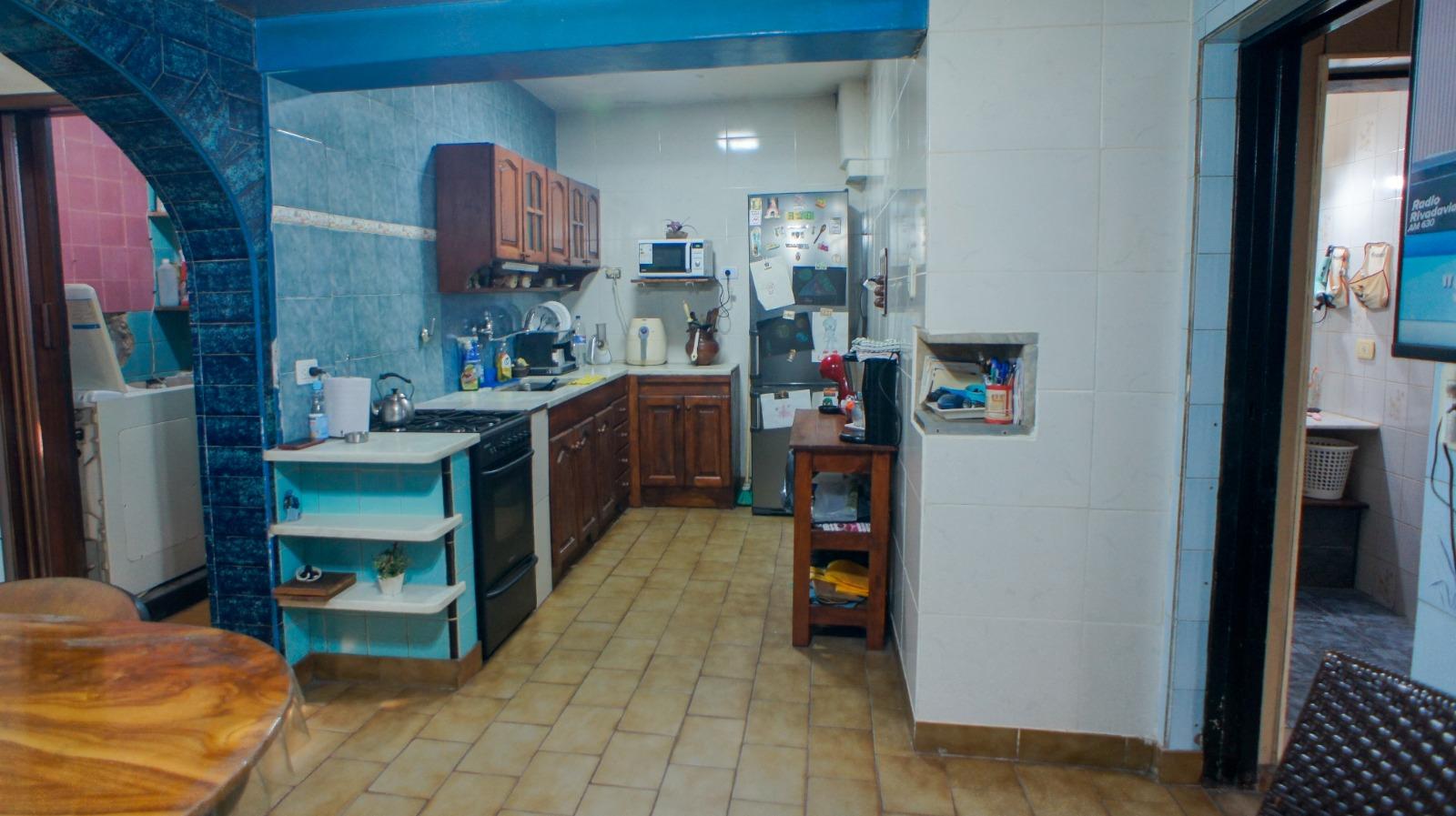 PH Multifamiliar 8 ambientes en EXCELENTE ubicación FLORES A UNA CUADRA de AV.DIRECTORIO — foto 1
