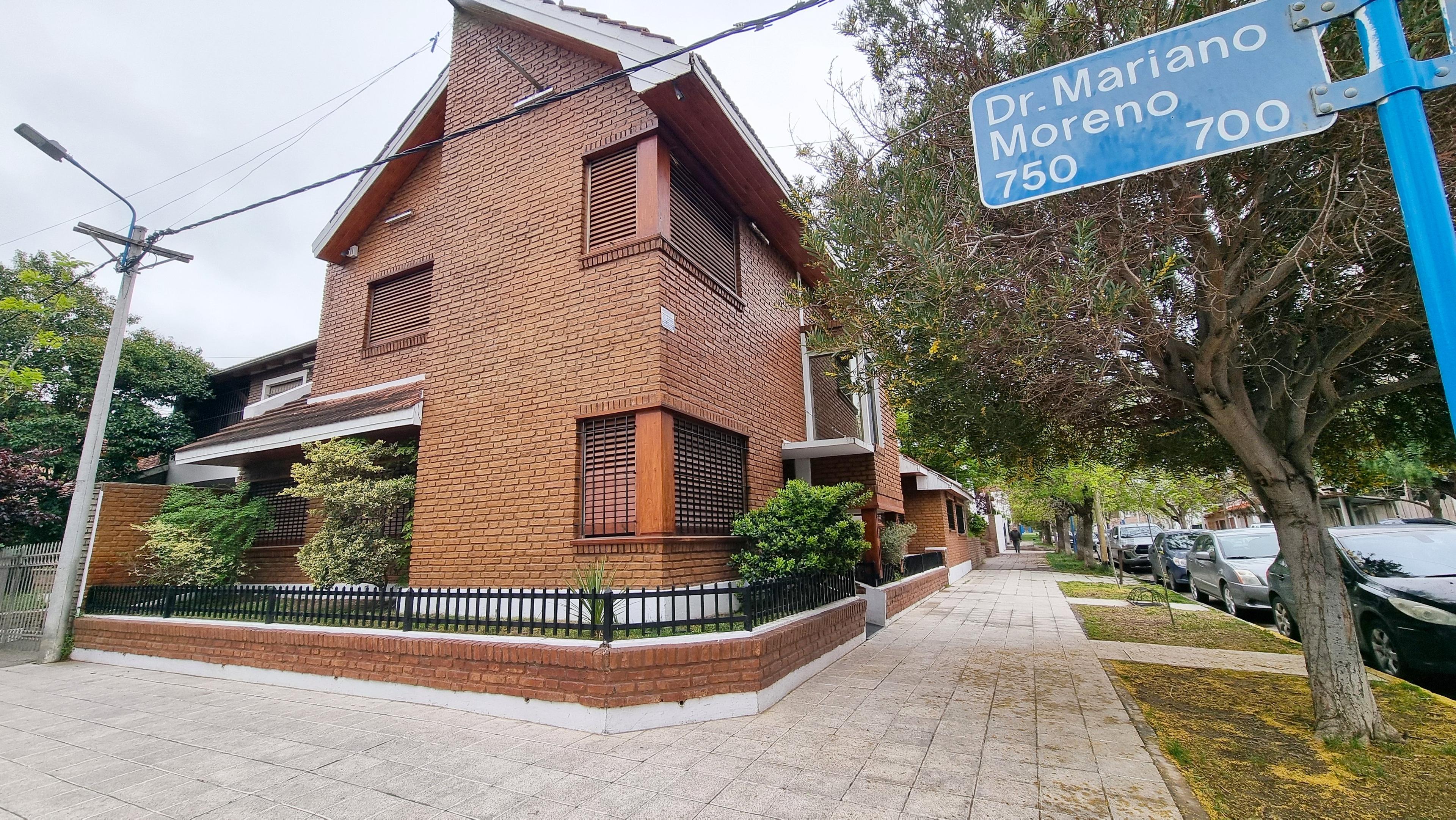 Casa en venta en General Roca — foto 1
