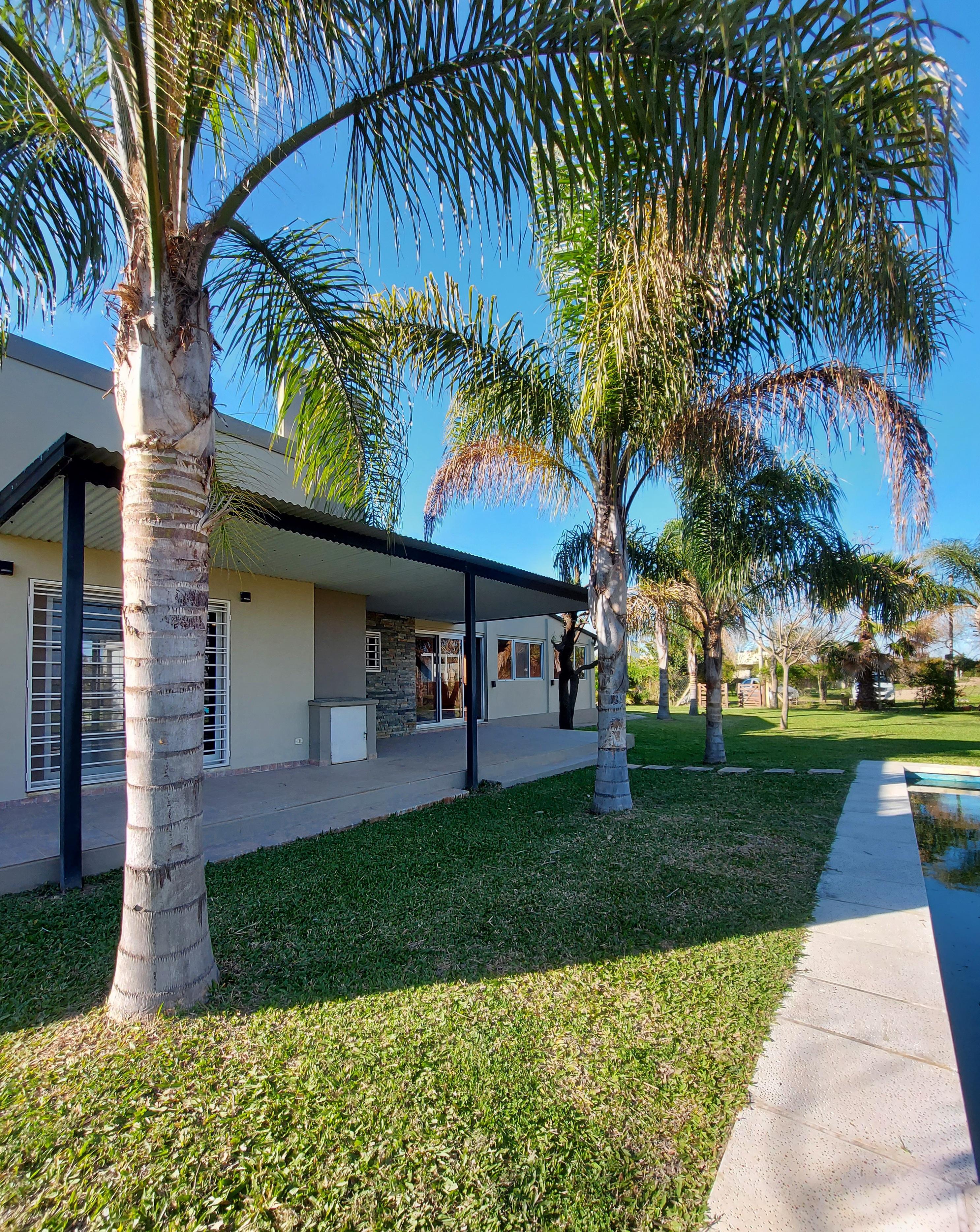 Venta Casa Quinta 2 dormitorios - Villa California, San José del Rincón — foto 1