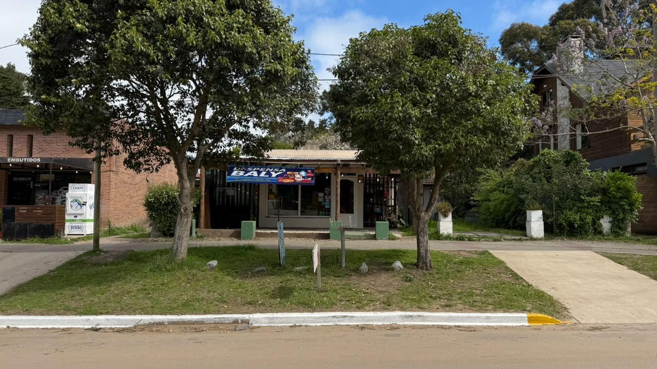 TERRENO LOTE MULTIFAMILIAR A LA VENTA VALERIA DEL MAR — foto 1