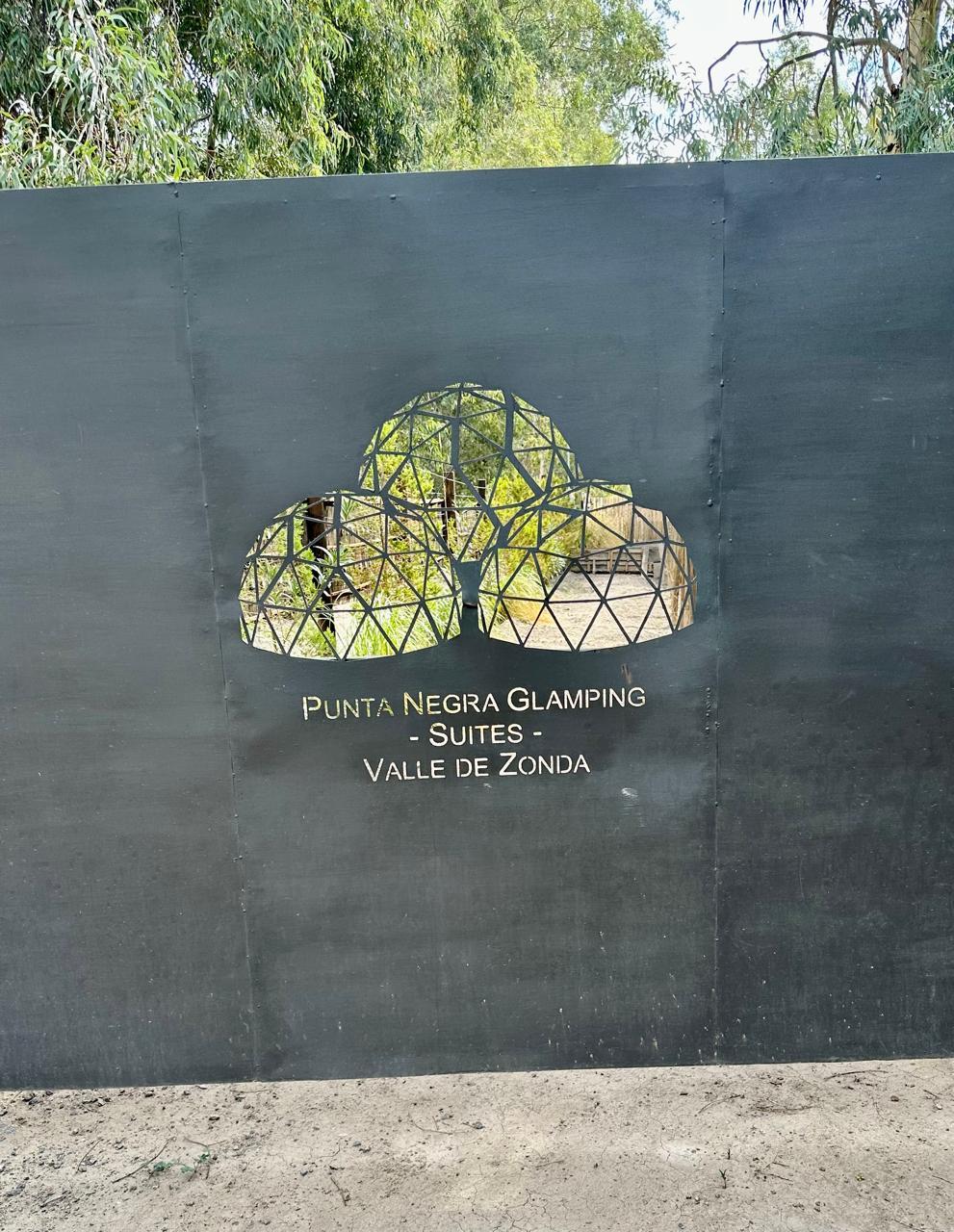 Complejo de cabañas en venta — foto 1