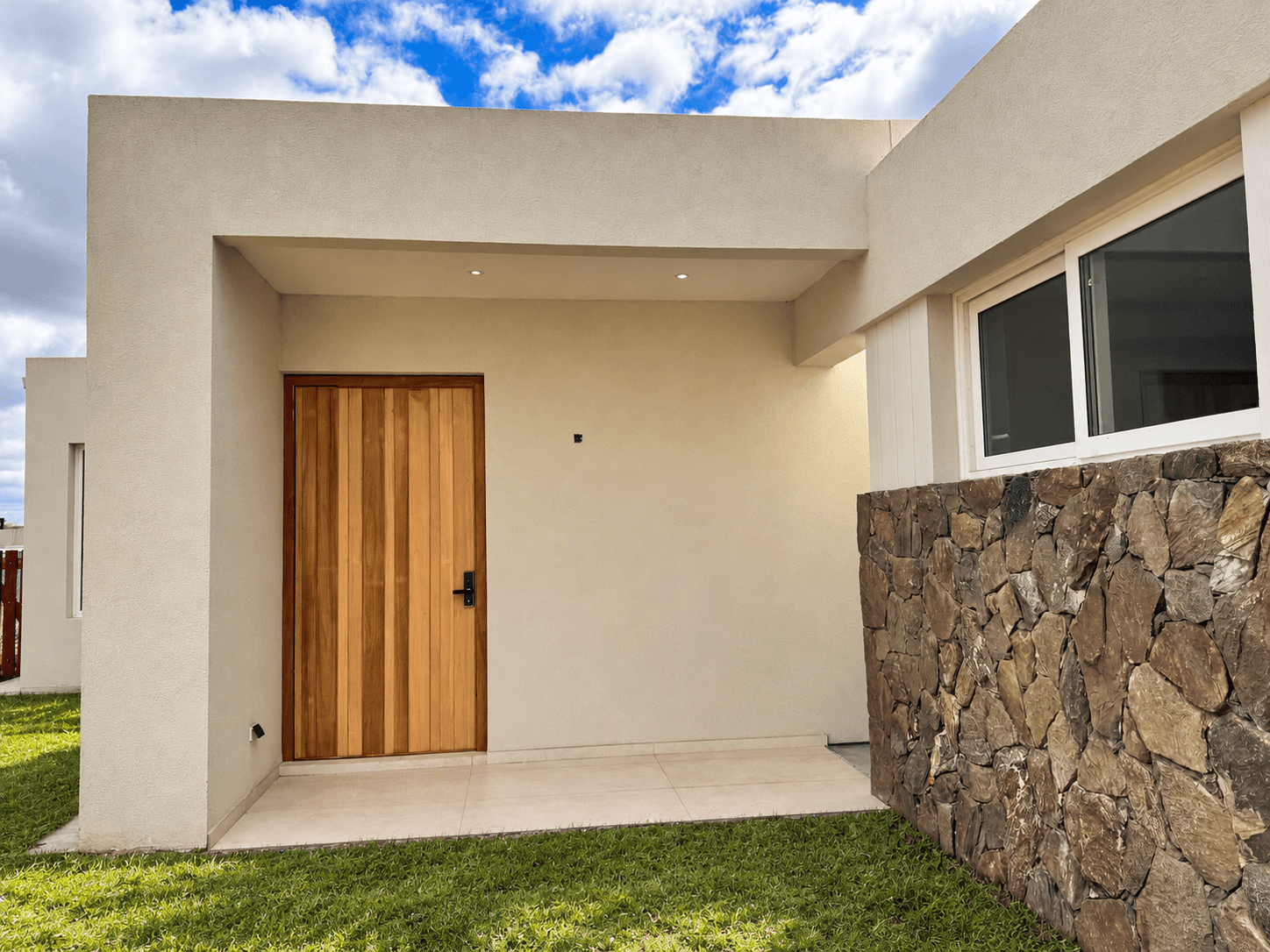 Casa en venta en La Reja — foto 1