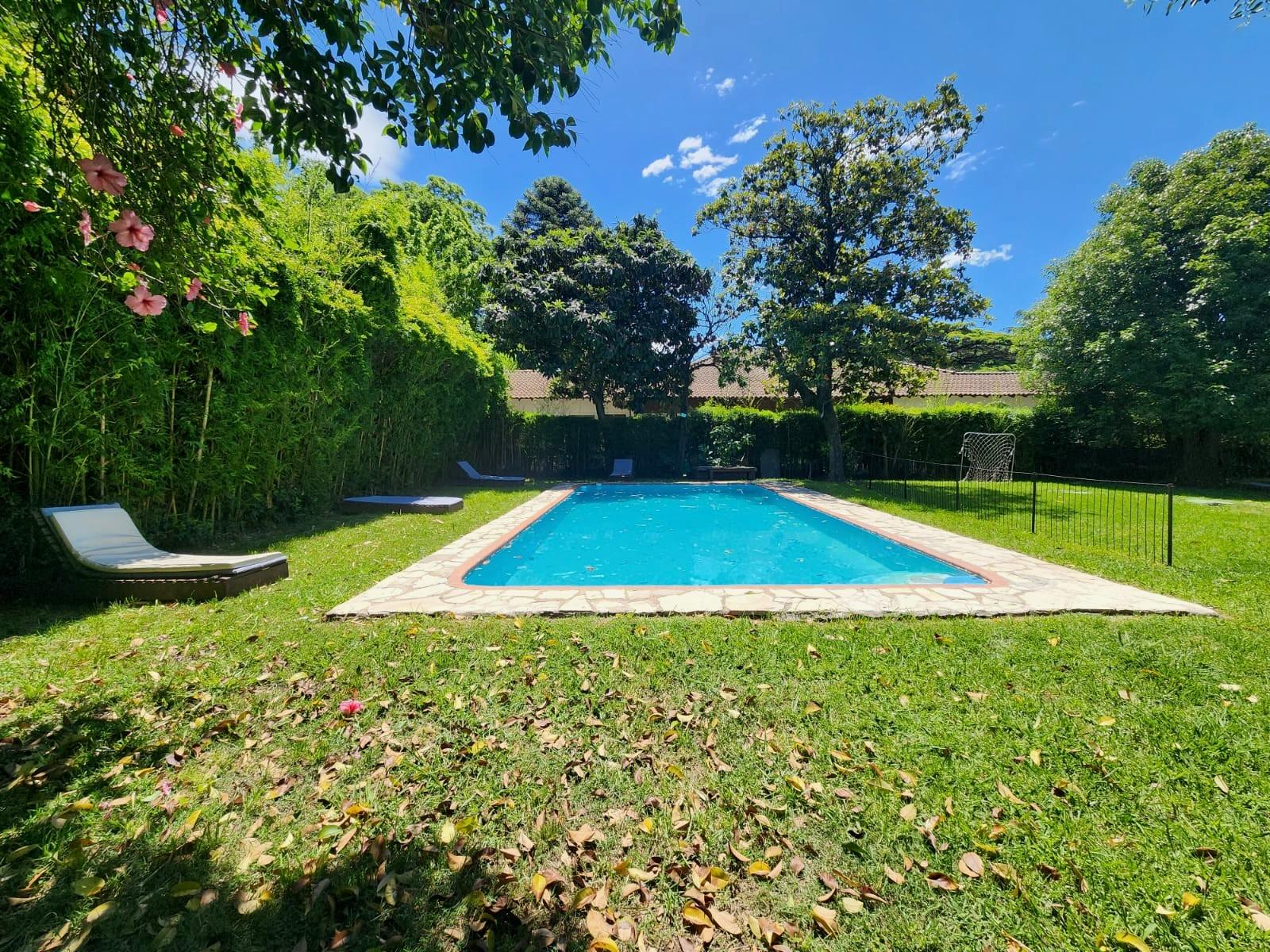 Casa en venta en Don Torcuato — foto 1