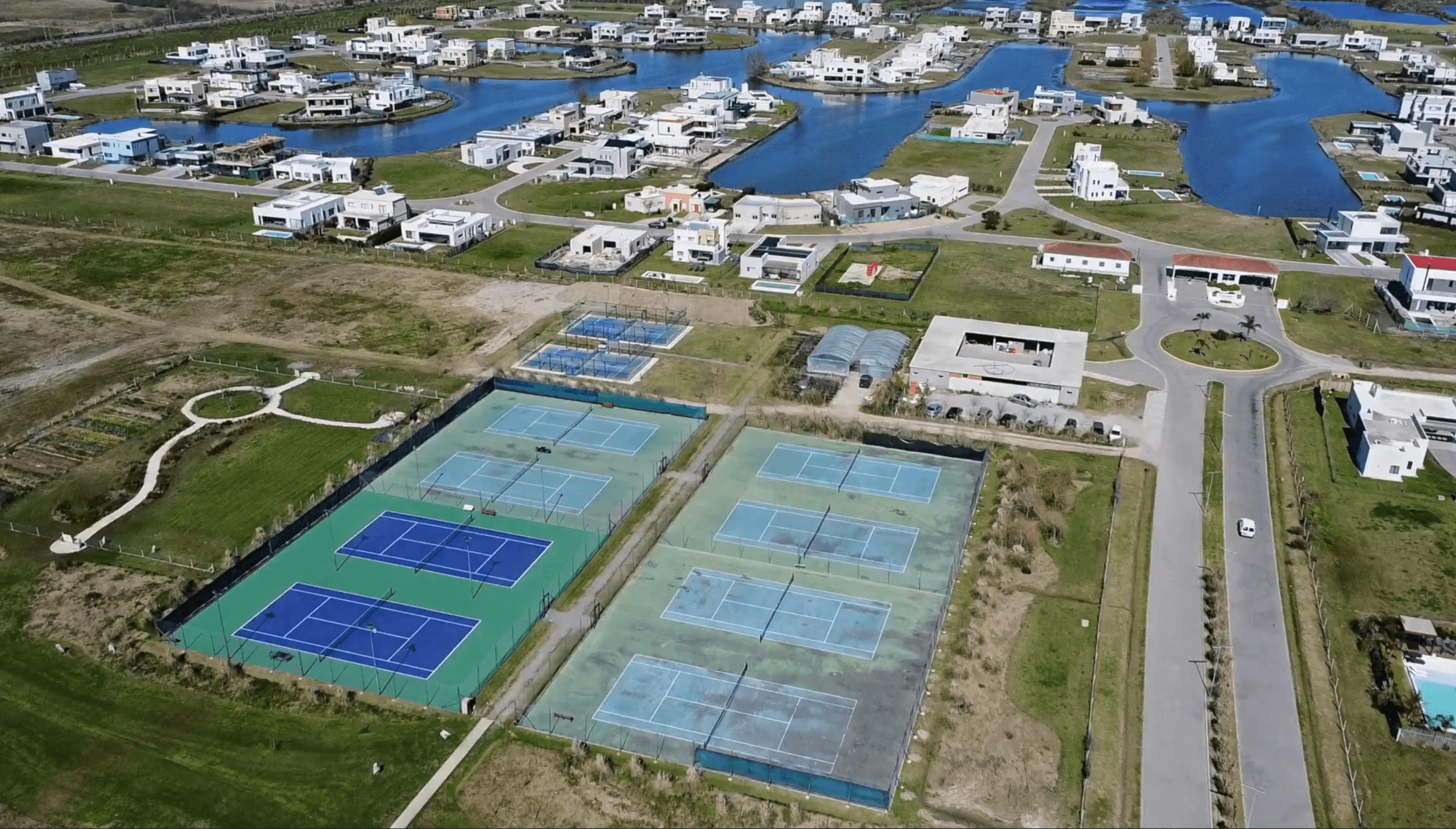 LOTE EN VENTA EN VILLALOBOS — foto 1
