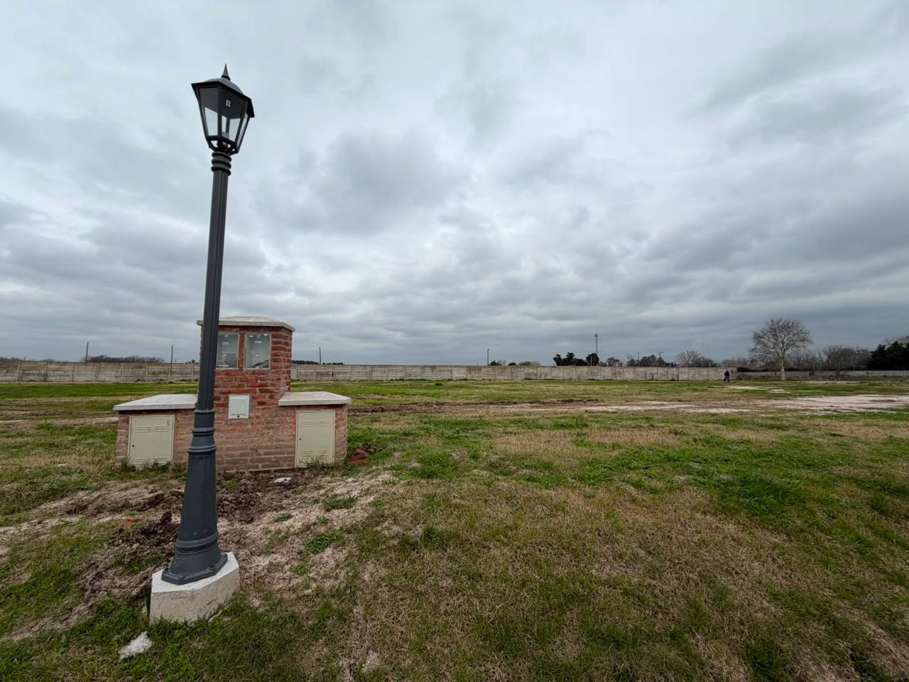 BARRIO PRIVADO EL PASO - LOTE AL LADO DEL GOLF — foto 1