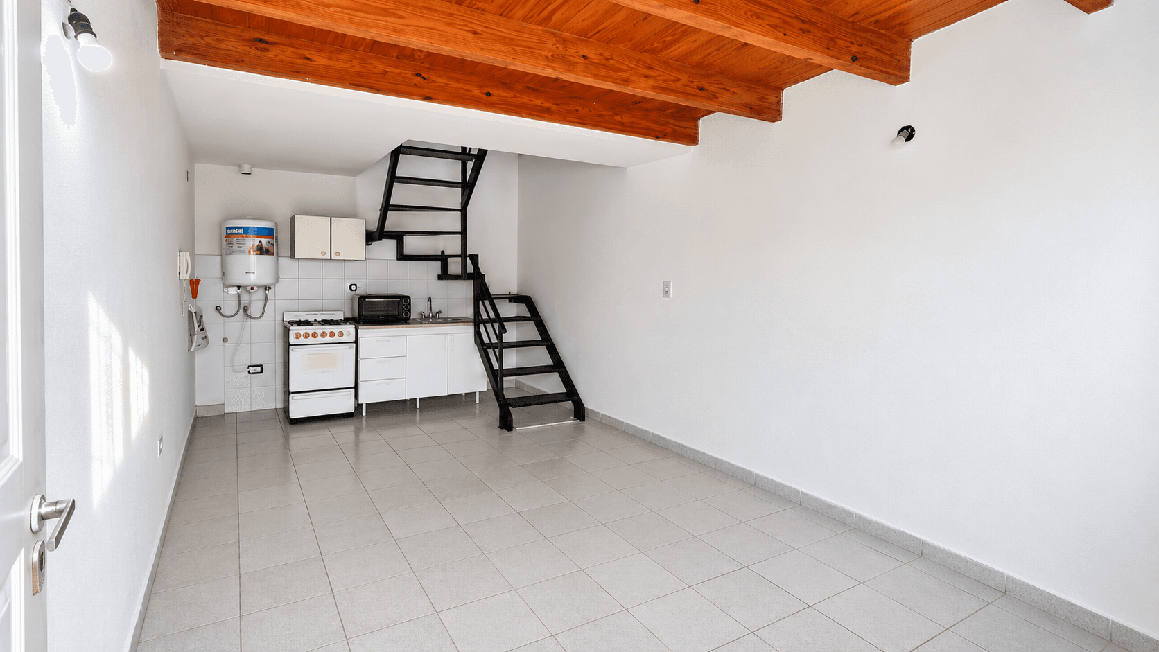 Venta - Departamento 1 dormitorio - Duplex - con patio - Rosario — foto 1